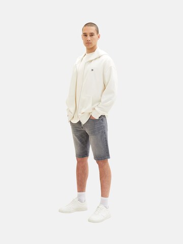 TOM TAILOR DENIM Regular Shorts in Grau