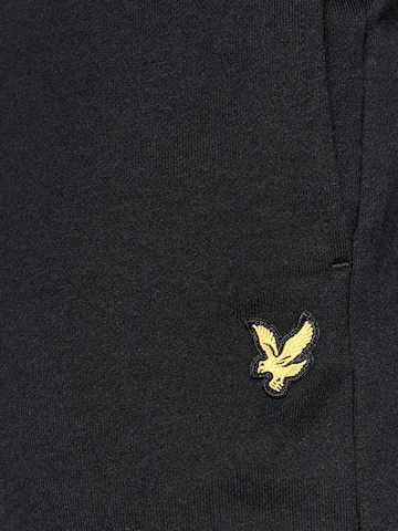 regular Pantaloni sportivi 'ML414VOG' di Lyle & Scott in nero