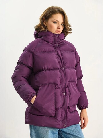 Bianco Lucci Winter jacket in Purple: front