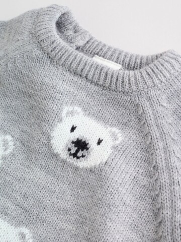 Next Szettek - szürke