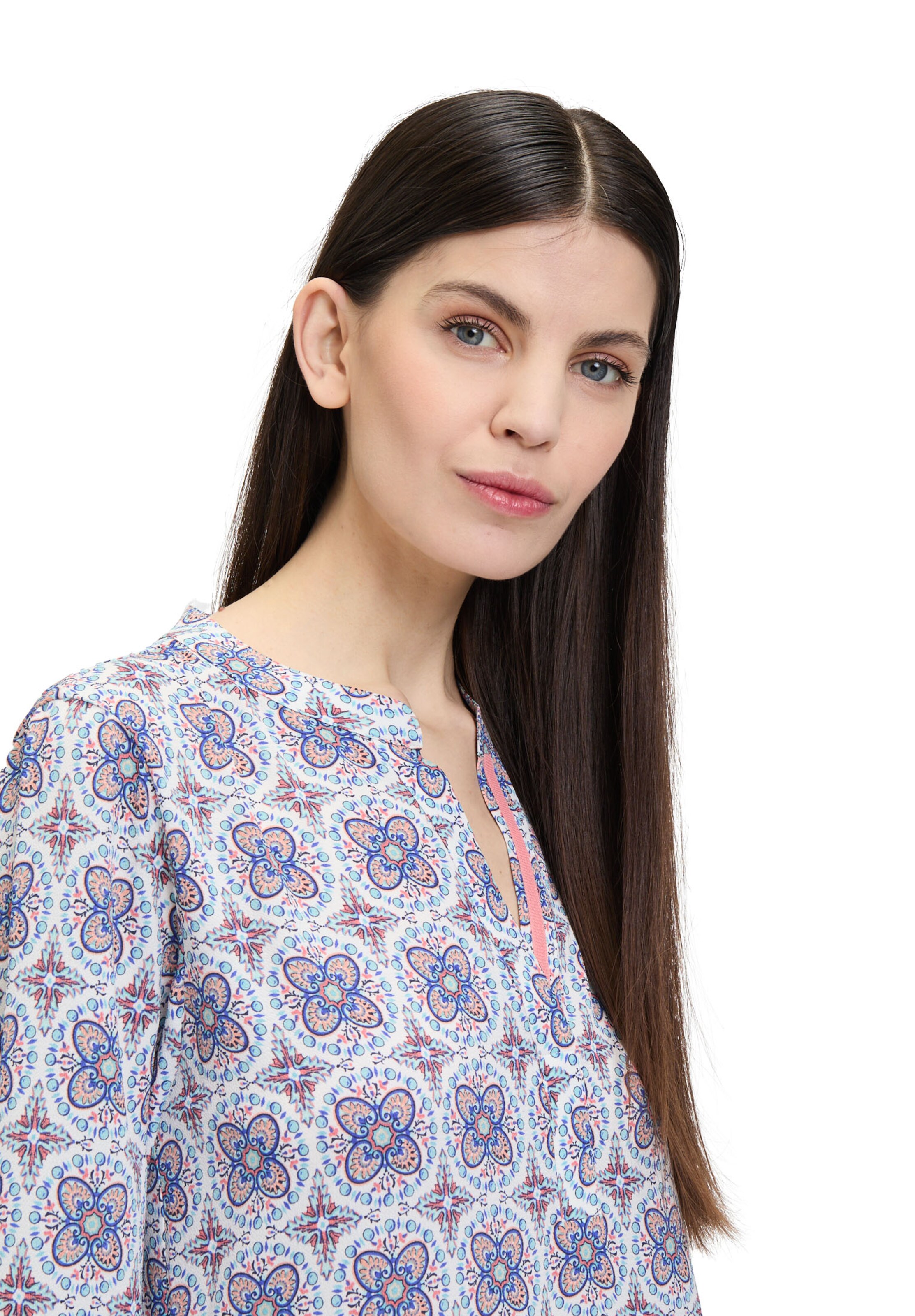 Abito di Cartoon in bianco