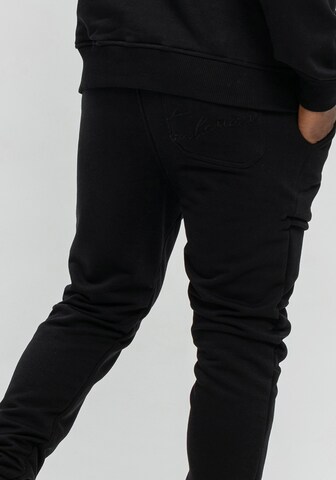 Tom Barron Tracksuit in Black