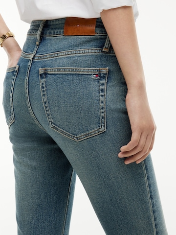 TOMMY HILFIGER Разкроени Дънки 'SKYE ESSENTIAL' в синьо