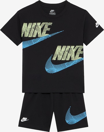 Nike Sportswear Setti värissä musta: etupuoli