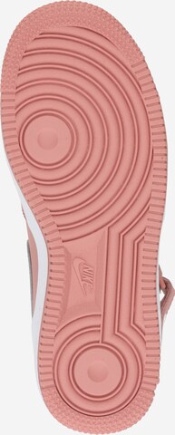 Nike Sportswear Tennarit 'Air Force 1' värissä vaaleanpunainen