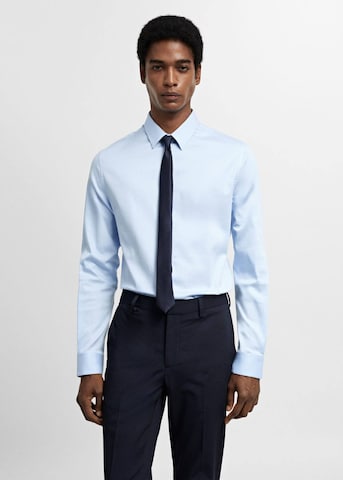 MANGO MAN Slim fit Overhemd in Blauw: voorkant