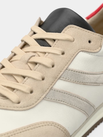 GABOR Σνίκερ χαμηλό σε μπεζ