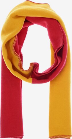OILILY Scarf & Wrap in One size in Red: front