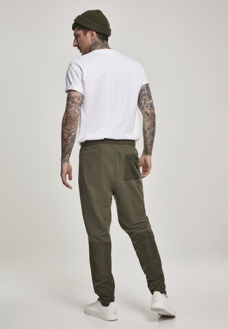 Urban Classics Loosefit Broek in Groen