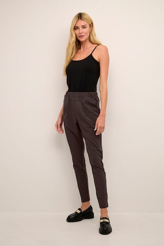 Kaffe Skinny Pleat-Front Pants 'Jillian' in Brown