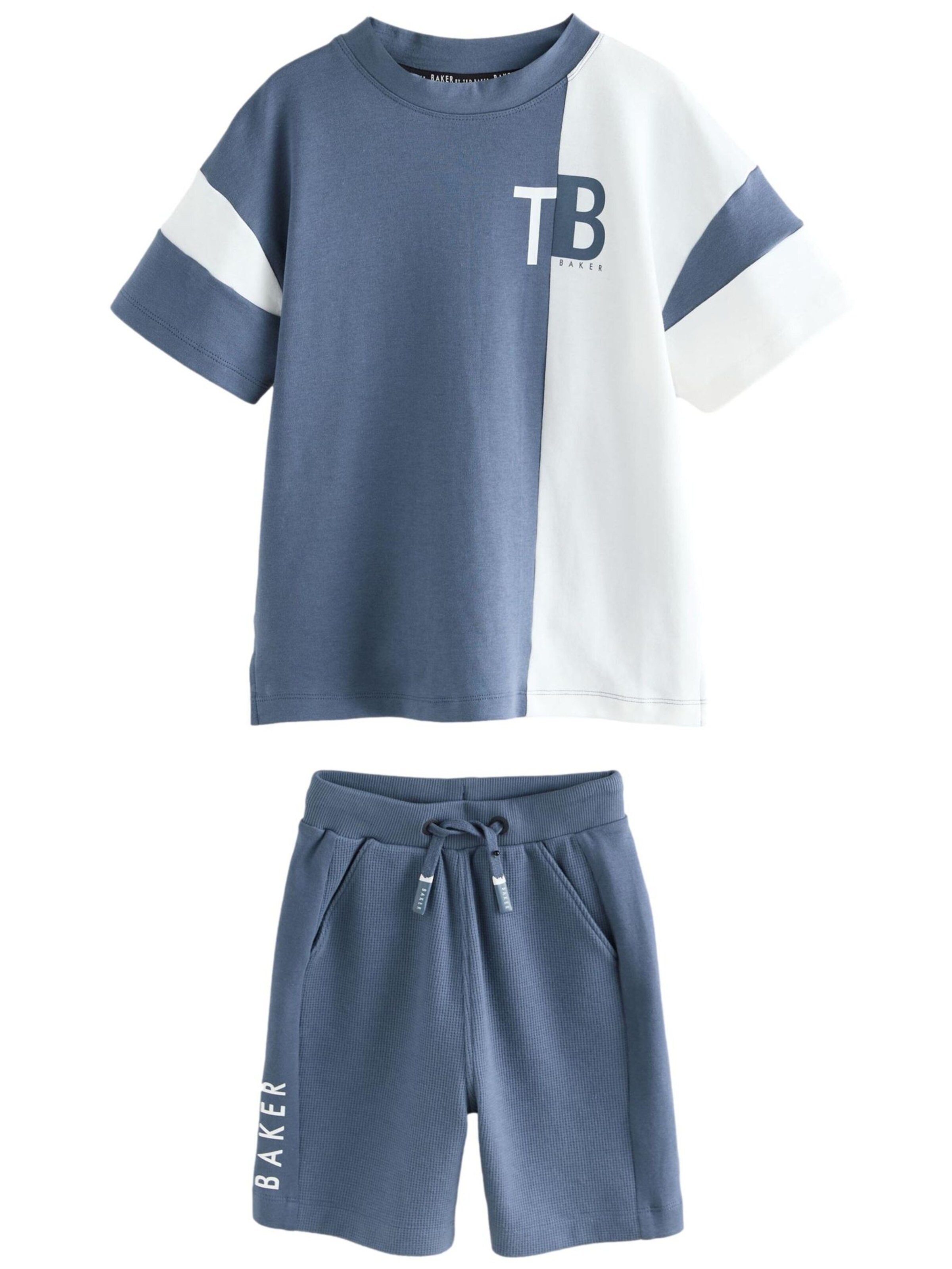Baker by Ted Baker Set: T-Shirt und Shorts in Blau: Vorderseite