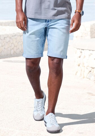 JOHN DEVIN Regular Shorts in Blau: Vorderseite