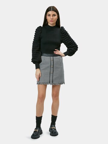Influencer Trui in Zwart