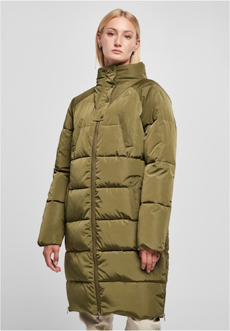 Urban Classics Χειμερινό παλτό σε πράσινο: μπροστά