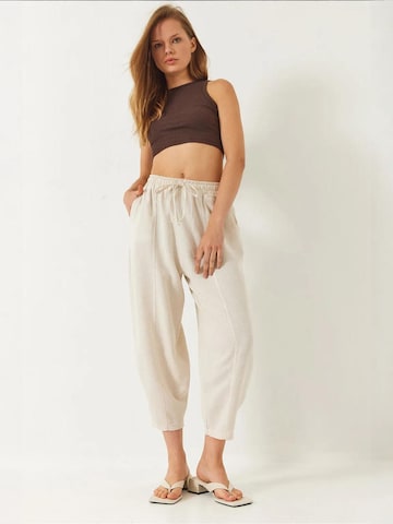 Wide leg Pantaloni di Bianco Lucci in beige: frontale