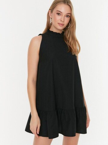 Trendyol Dress in Black: front