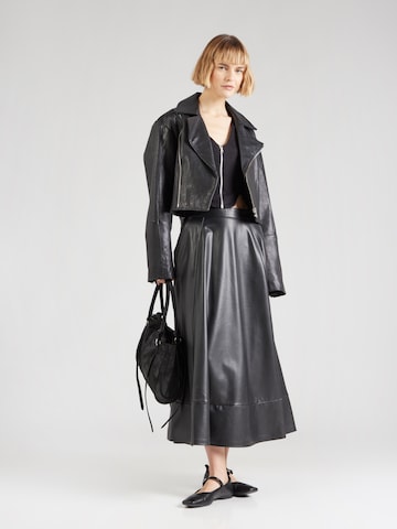 GUESS Rock 'Delores' in Schwarz