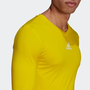 T-Shirt fonctionnel ADIDAS SPORTSWEAR en jaune