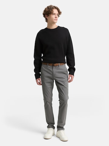 Coupe slim Pantalon chino TOM TAILOR DENIM en gris : devant