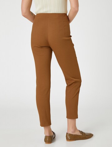 Koton Slimfit Broek in Bruin