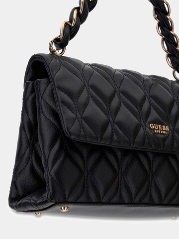 GUESS Schultertasche 'Maxine' in Schwarz
