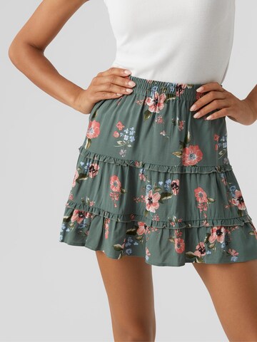 zaļš Vero Moda Petite Svārki 'Easy'