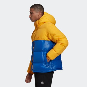 ADIDAS ORIGINALS Winterjacke in Blau