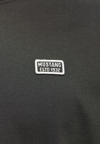 MUSTANG T-Shirt in Schwarz