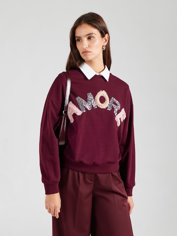 MORE & MORE Суичър 'Amore' в червено: отпред