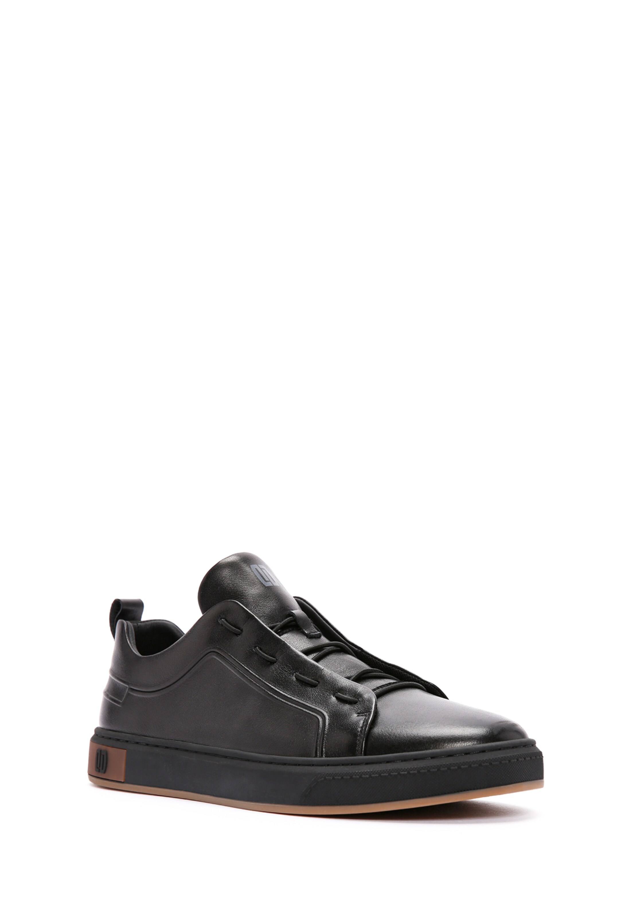 Sneaker bassa di Derimod in nero