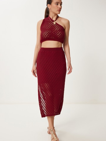 Costume Happiness İstanbul en rouge : devant