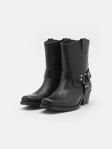 STEVE MADDEN Ковбойские сапоги 'Quintana' в Черный