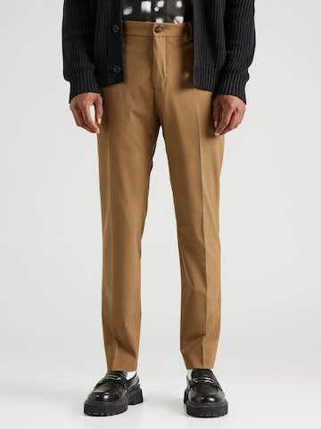 Coupe slim Pantalon à plis 'SLHLiam' SELECTED en marron : devant