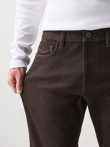 Next Regular Jeans 'Motionflex' i brun