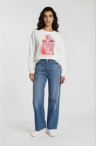 Milano Italy Sweatshirt in White