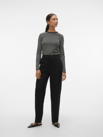 VERO MODA Regular Pants 'CAPRI' in Black