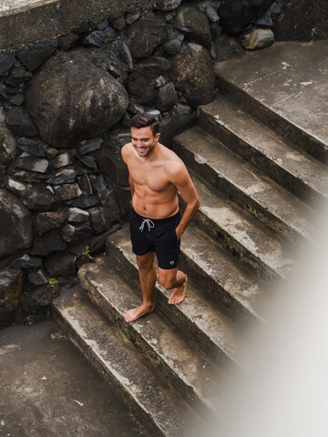 Shorts de bain Happy Shorts en noir