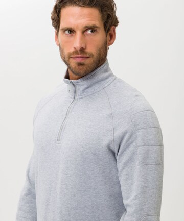 BRAX Sweatshirt 'Sage' in Grau