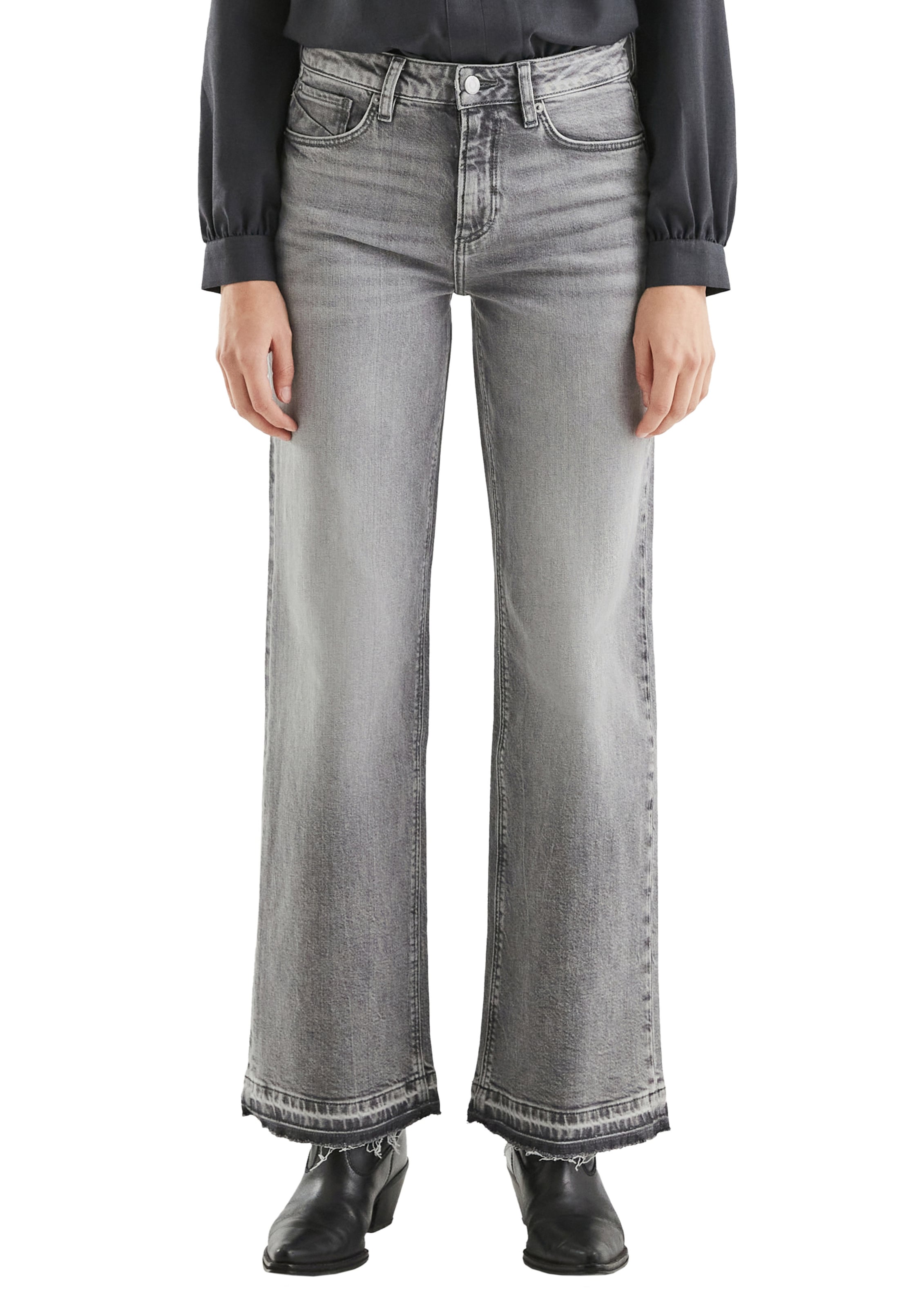 QS Loose fit Jeans 'Catie' in Grey: front