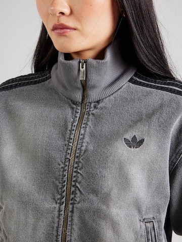 Geacă de primăvară-toamnă de la ADIDAS ORIGINALS pe gri