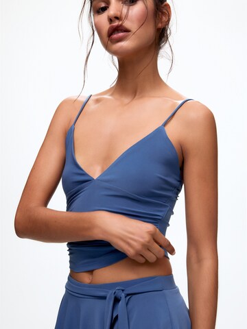 Pull&Bear Top in Blue