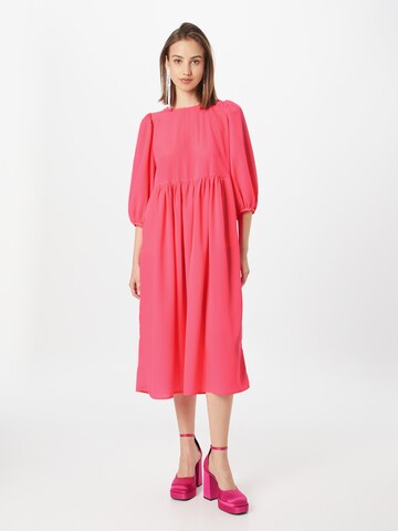 Lollys Laundry Jurk 'Marion' in Roze: voorkant