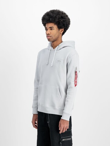 ALPHA INDUSTRIES Sweatshirt‌‌‌‌‌‌‌ in Grau