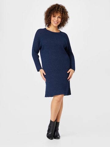 ONLY Carmakoma Knitted dress in Blue: front