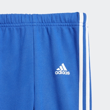 ADIDAS SPORTSWEARSkinny Odjeća za vježbanje 'Badge Of Sport French Terry' - plava boja
