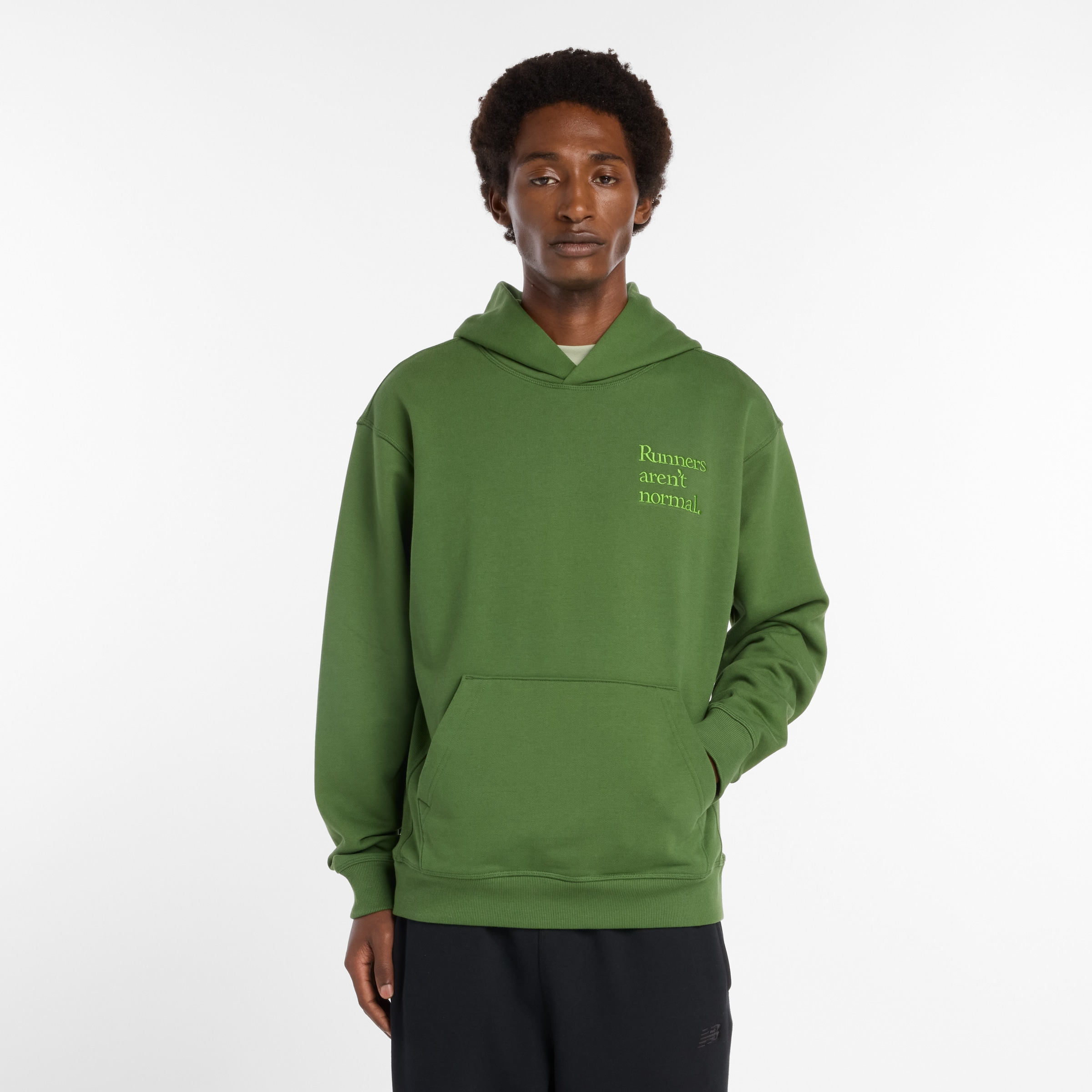 Sweat-shirt 'Athletics Runners Arent Normal' new balance en vert : devant