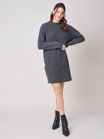 Robe Deeluxe en gris