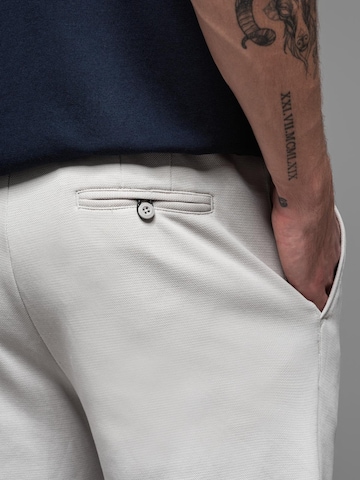 Ombre Slimfit Hose‌‌‌‌‌‌‌‌‌‌ in Grau