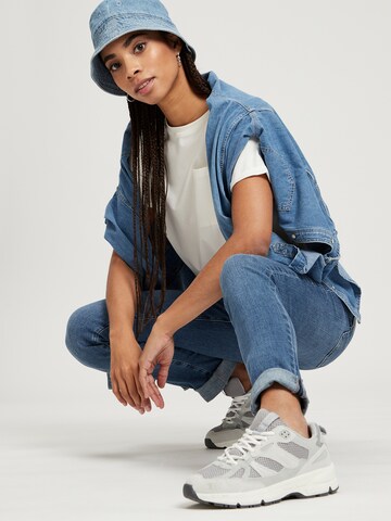 CROSS JEANS Slimfit Jeans 'Anya' in Blau