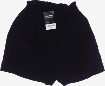 Bershka Shorts in S in Black: front
